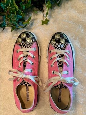 Converse Kids Pink Low-Top Sneakers with Checkerboard & Sequin Toes
